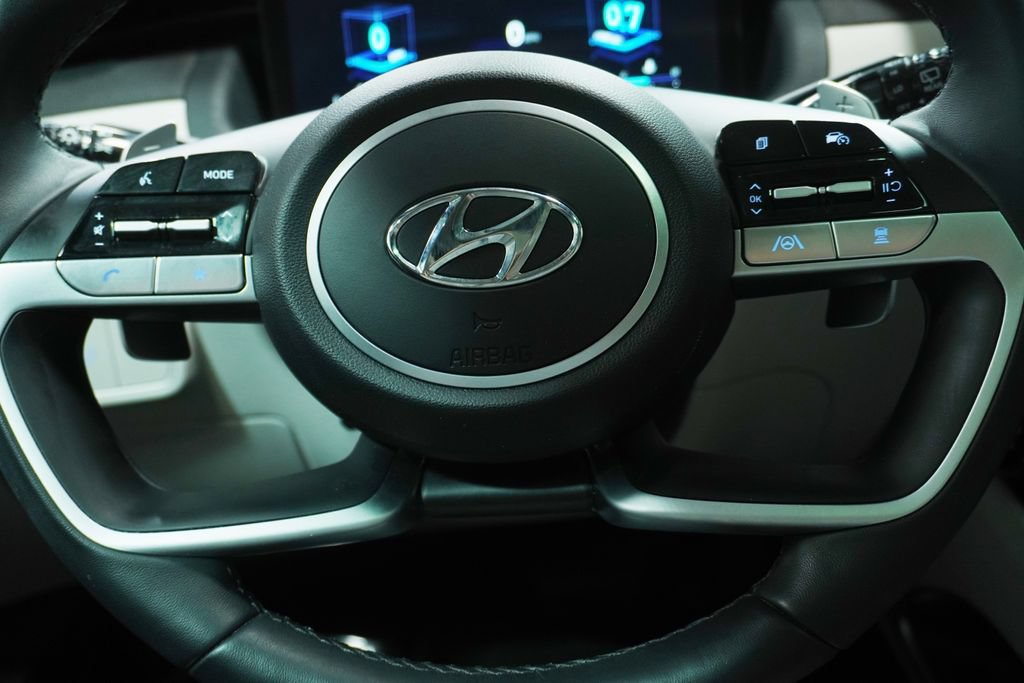Used 2024 Hyundai Tucson Limited AWD/4WD image 18