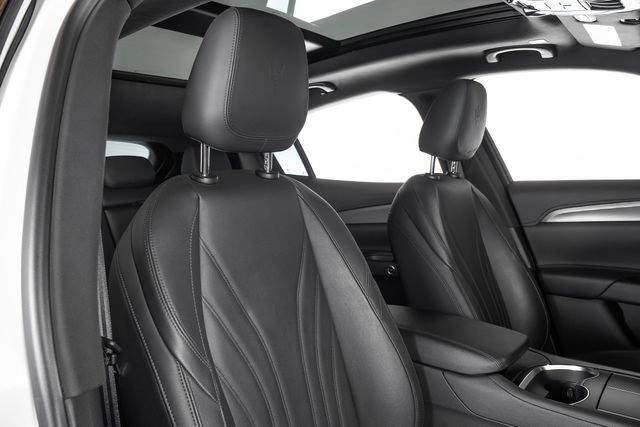 Used 2024 Maserati Grecale GT image 49