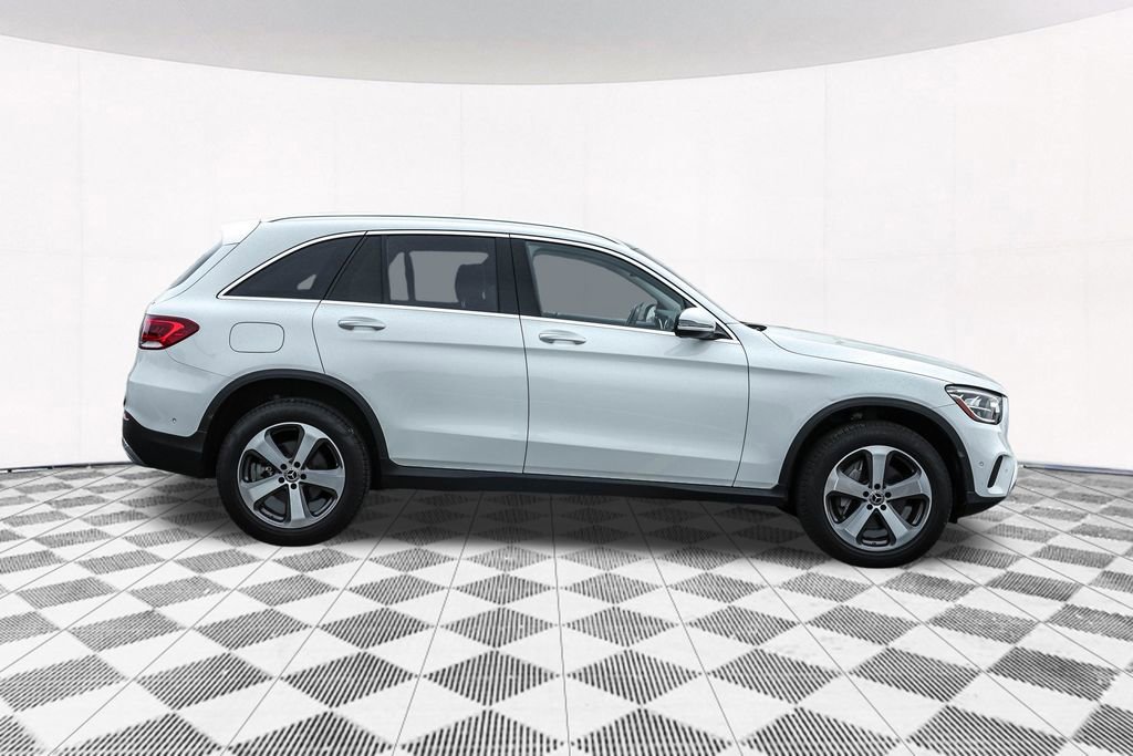 Used 2022 Mercedes-Benz GLC 300 4MATIC image 10