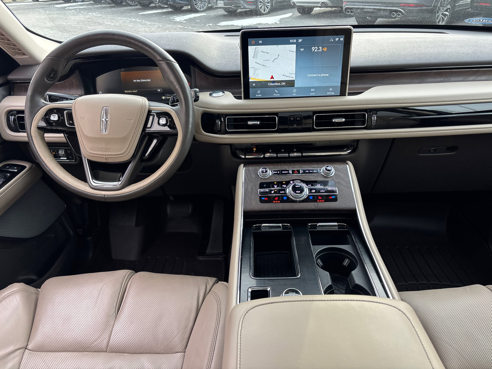 Used 2020 Lincoln Aviator Reserve w/ Equipment Group 202A image 28