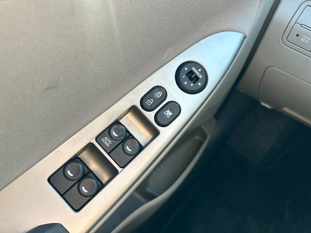 Used 2016 Hyundai Accent SE FWD image 12