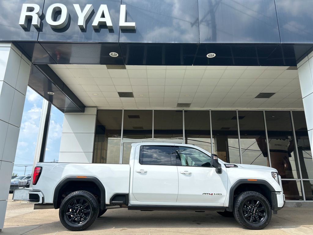 Used 2024 GMC Sierra 2500 AT4 w/ AT4 Premium Plus Package