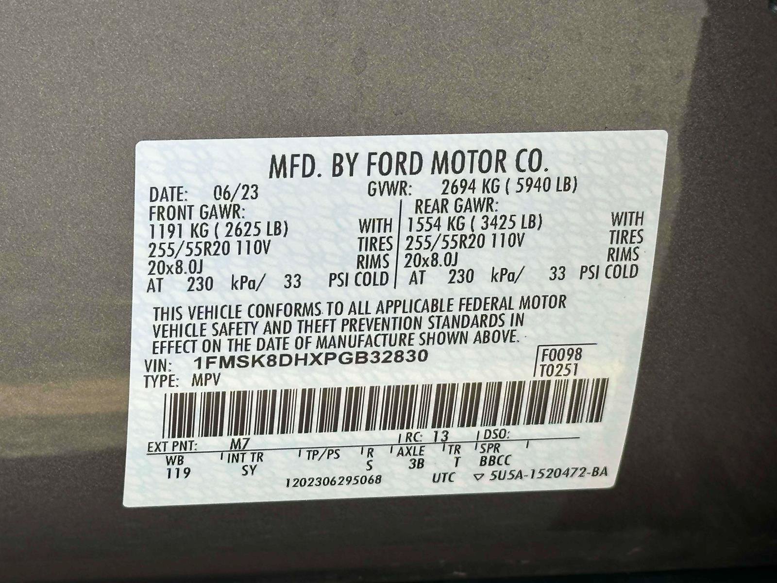 Used 2023 Ford Explorer XLT w/ Equipment Group 202A AWD/4WD image 16
