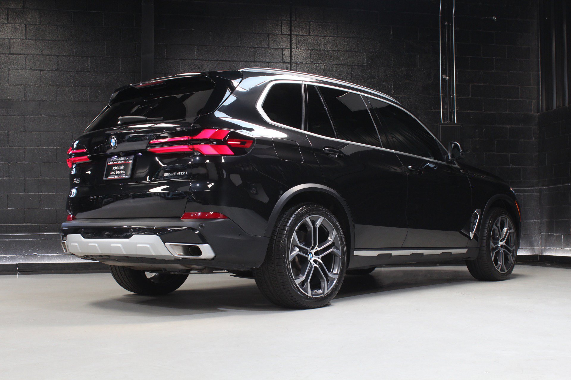 Used 2024 BMW X5 sDrive40i w/ Premium Package RWD image 90