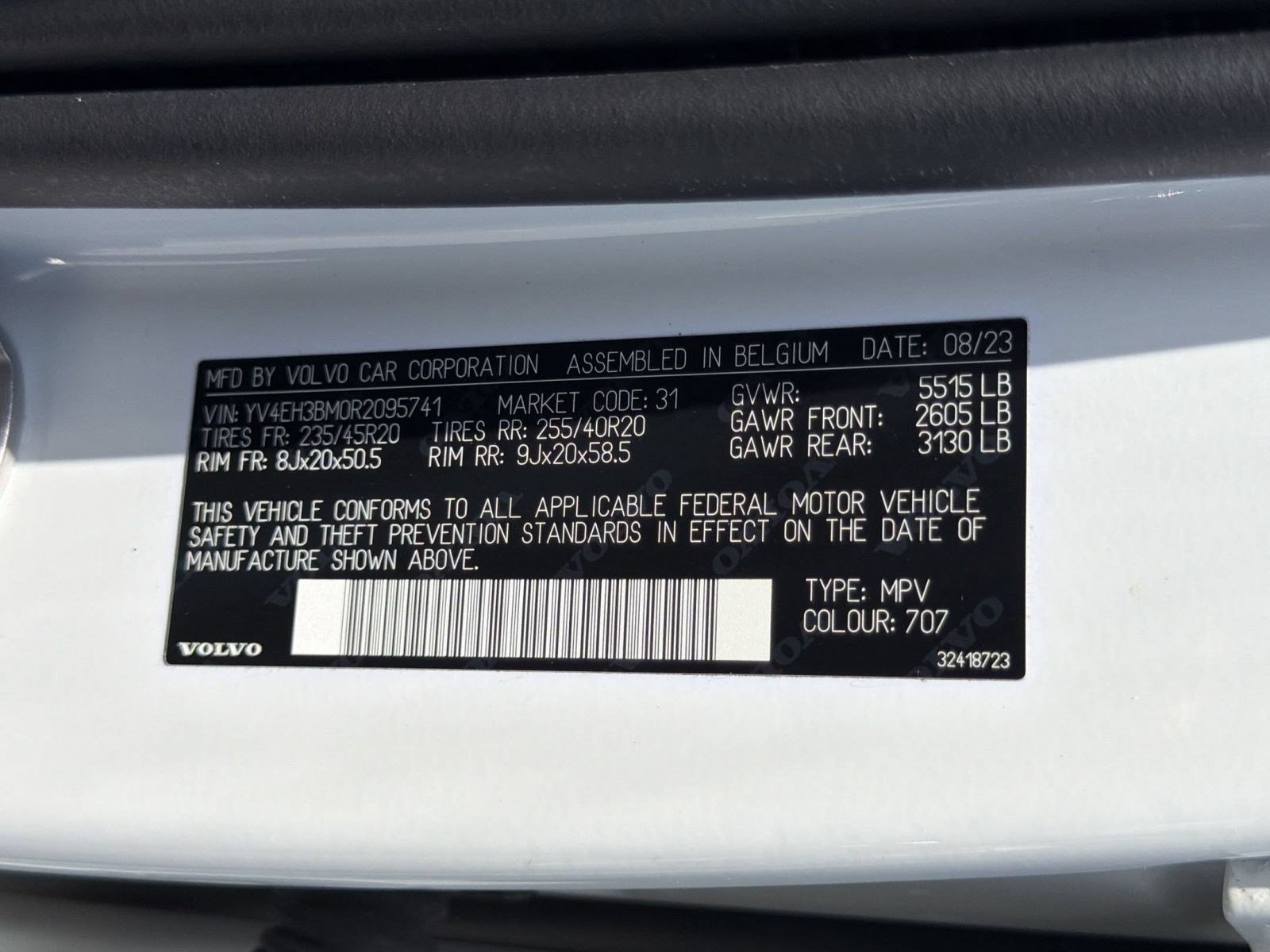 Certified 2024 Volvo C40 P8 Recharge Ultimate w/ Protection Package Premier RWD image 23