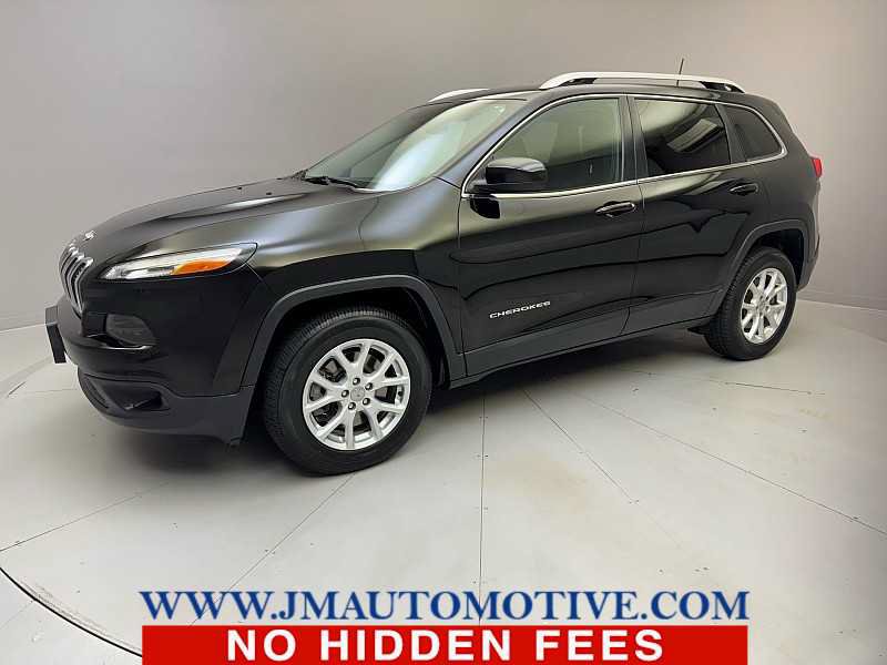 Used 2018 Jeep Cherokee Latitude Plus AWD/4WD image 1