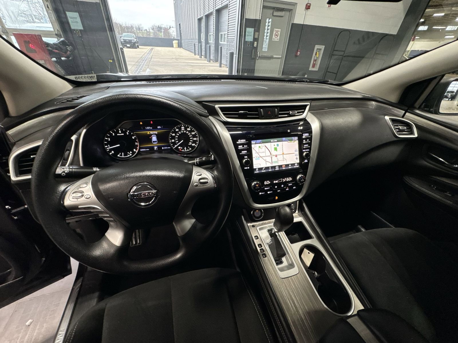 Certified 2018 Nissan Murano S image 2