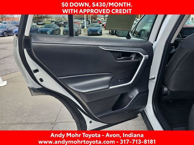 Used 2022 Toyota RAV4 LE FWD image 25
