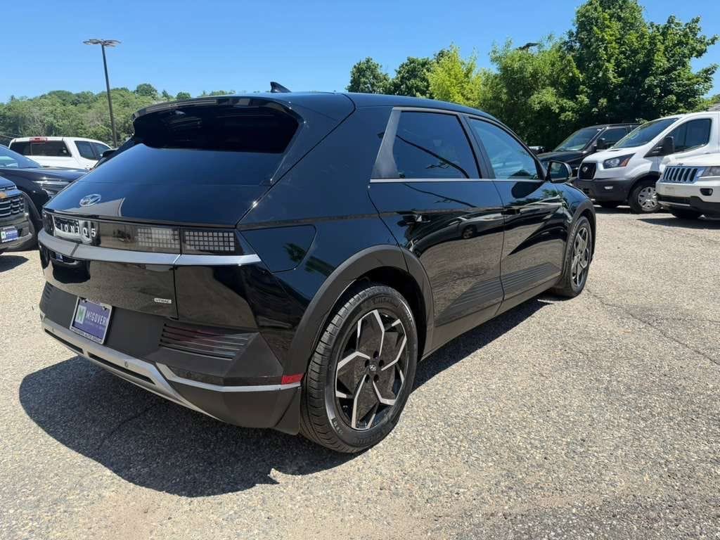 Used 2023 Hyundai Ioniq 5 SEL w/ Cargo Package AWD/4WD image 6