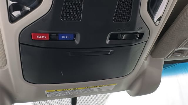 Certified 2022 Subaru Outback Premium image 34