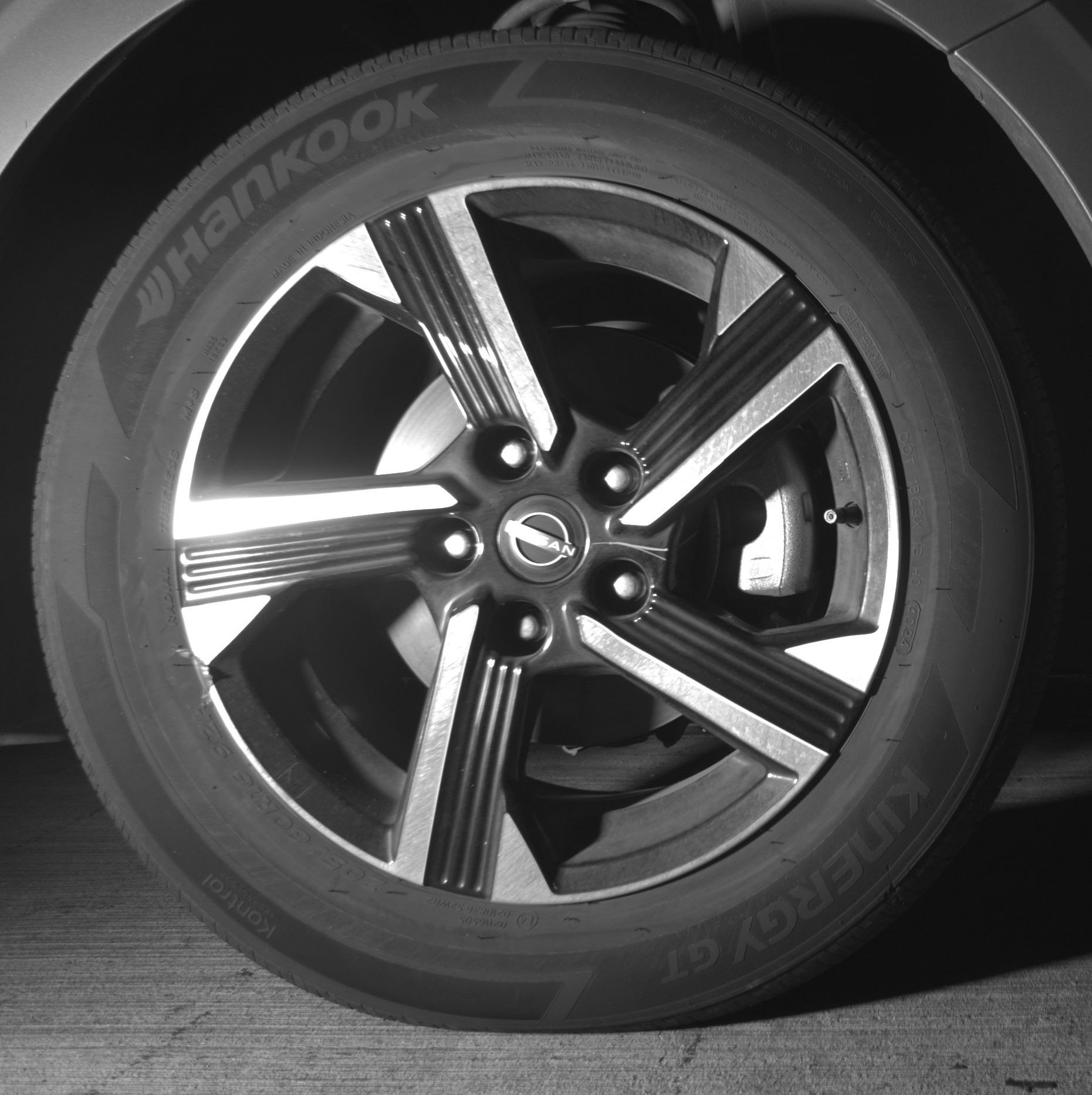 Used 2025 Nissan Sentra SV FWD image 13