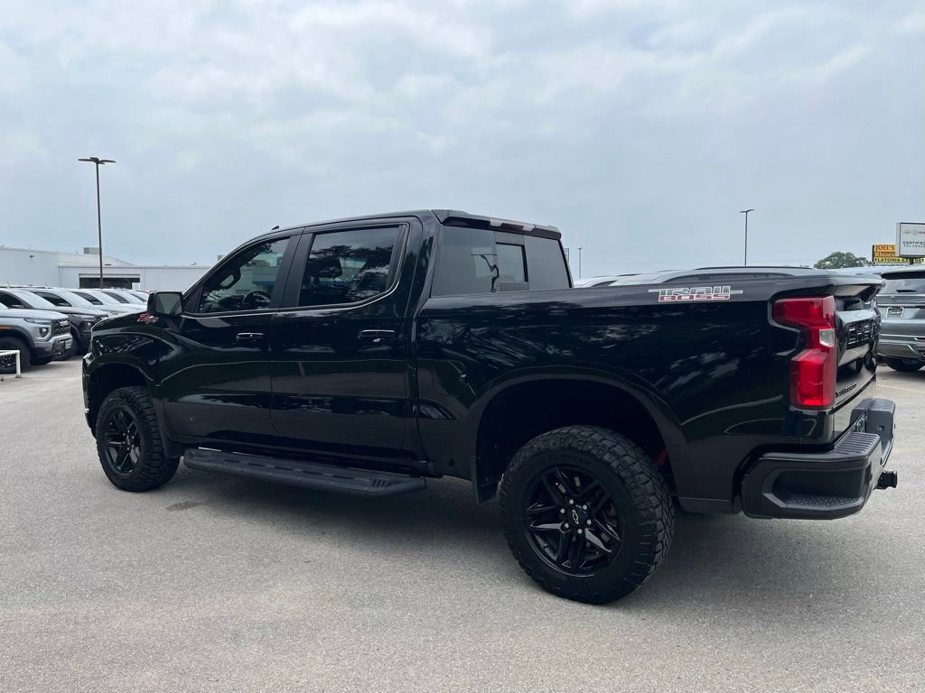 Used 2021 Chevrolet Silverado 1500 LT Trail Boss w/ Convenience Package II AWD/4WD image 7