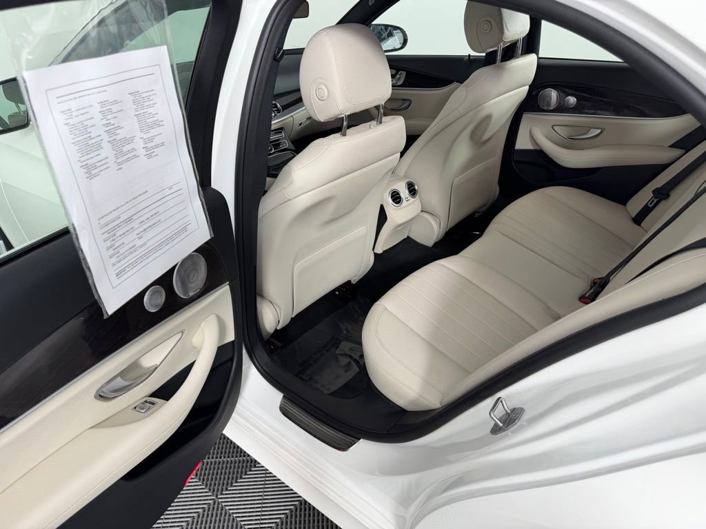 Used 2018 Mercedes-Benz E 300 4MATIC image 24