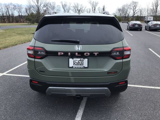 New 2026 Honda Pilot TrailSport image 4