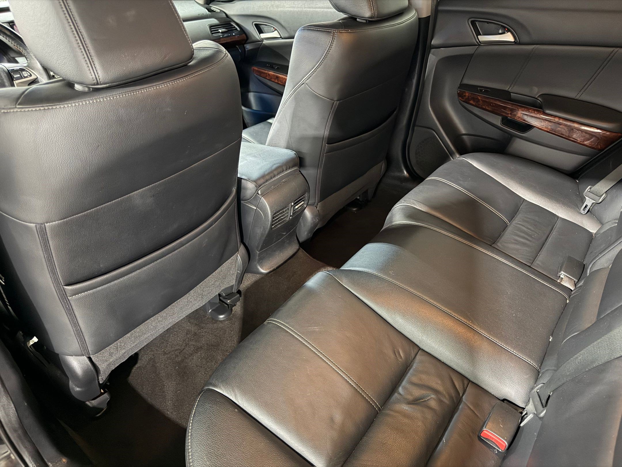 Used 2010 Honda Crosstour EX-L image 30