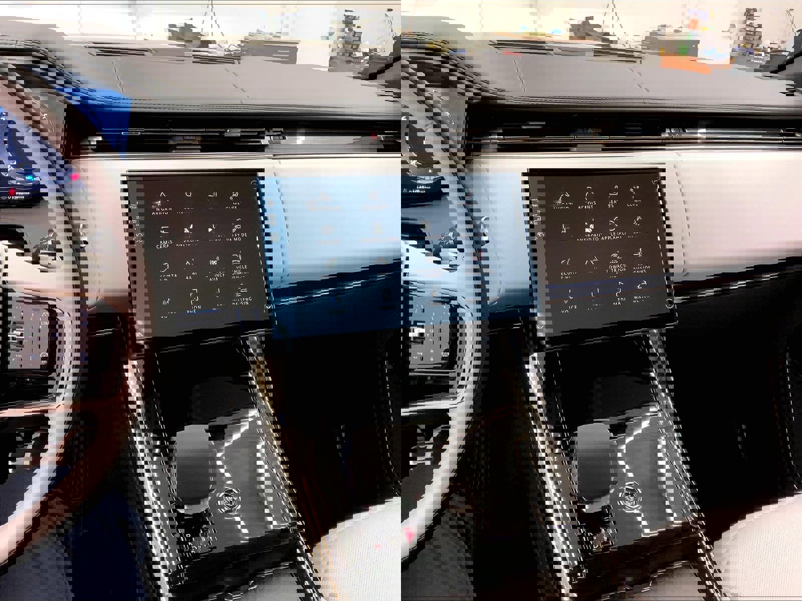 Used 2024 Land Rover Range Rover Sport Dynamic SE image 17