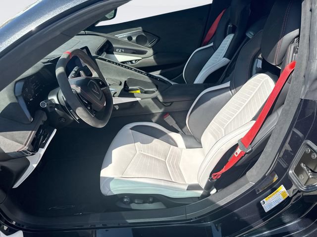 Used 2023 Chevrolet Corvette Stingray Premium Conv w/ Z51 Performance Package image 11