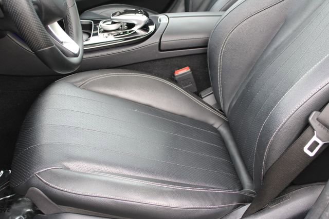 Used 2017 Mercedes-Benz E 400 4MATIC Wagon image 34