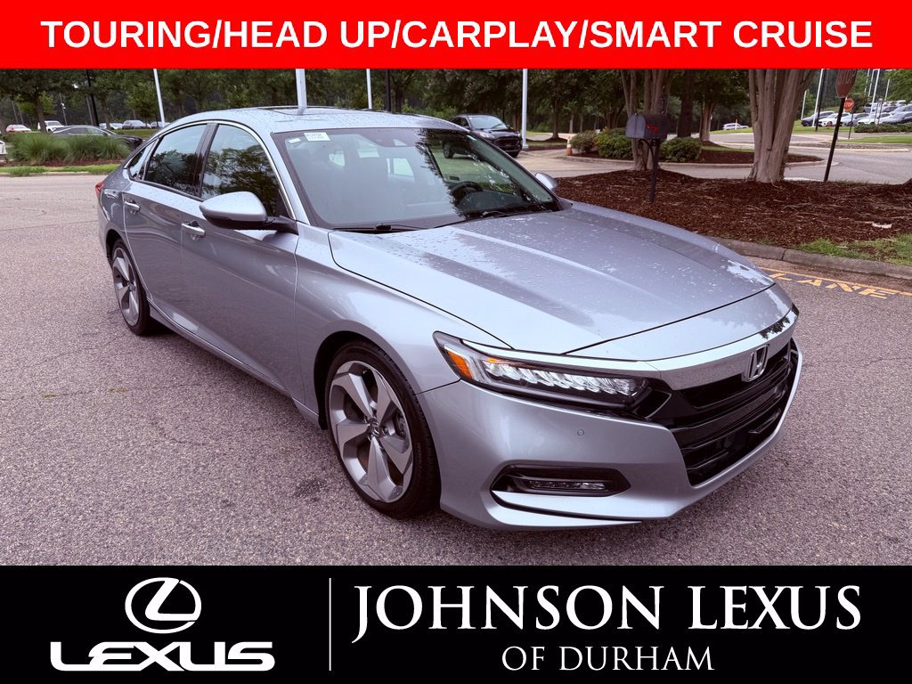 Used 2018 Honda Accord Touring image 1