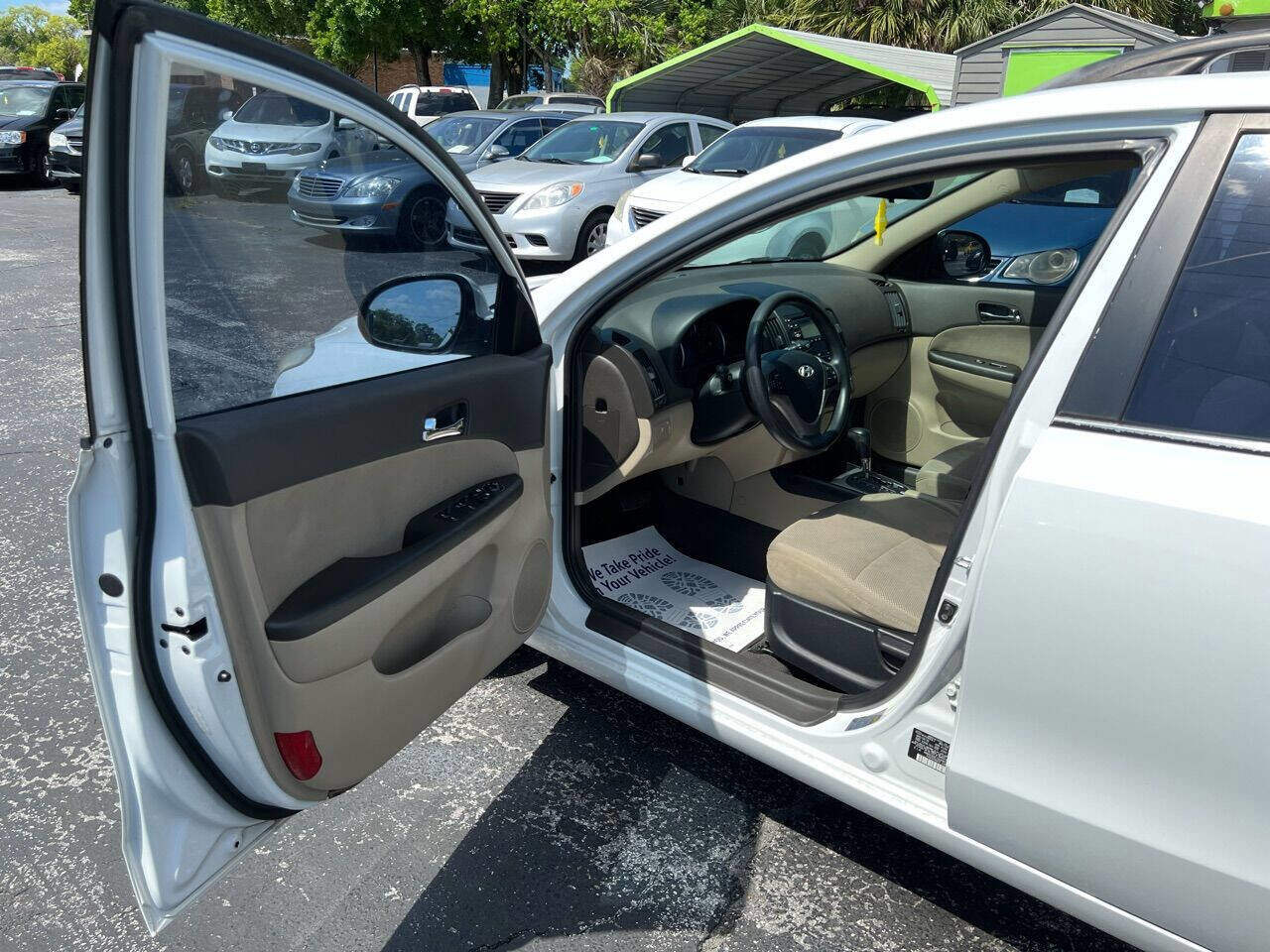 Used 2010 Hyundai Elantra SE w/ Popular Equipment Pkg 2 FWD image 9