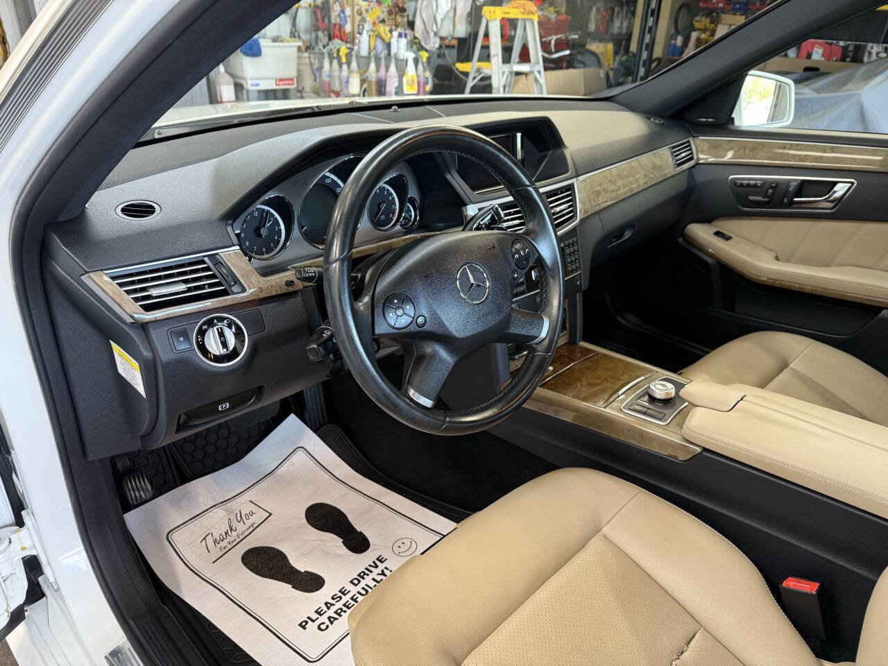 Used 2011 Mercedes-Benz E 350 Sedan image 22
