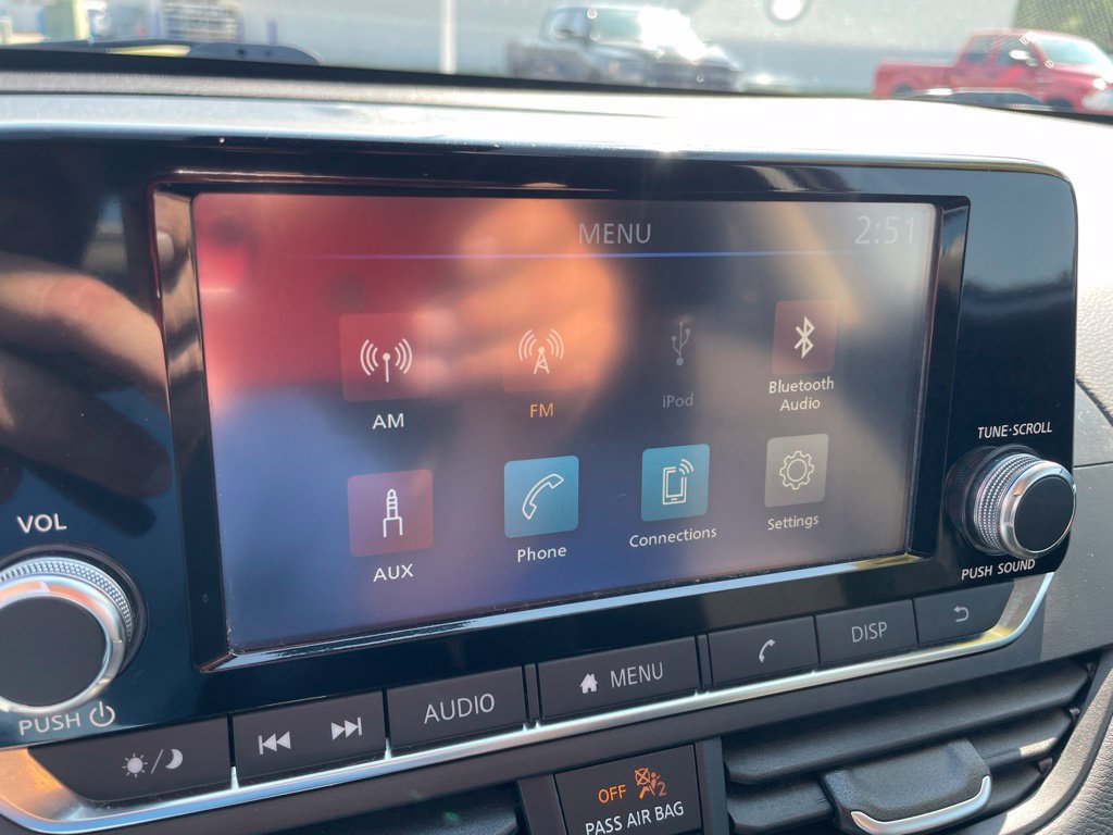 Used 2024 Nissan Altima 2.5 S FWD image 21