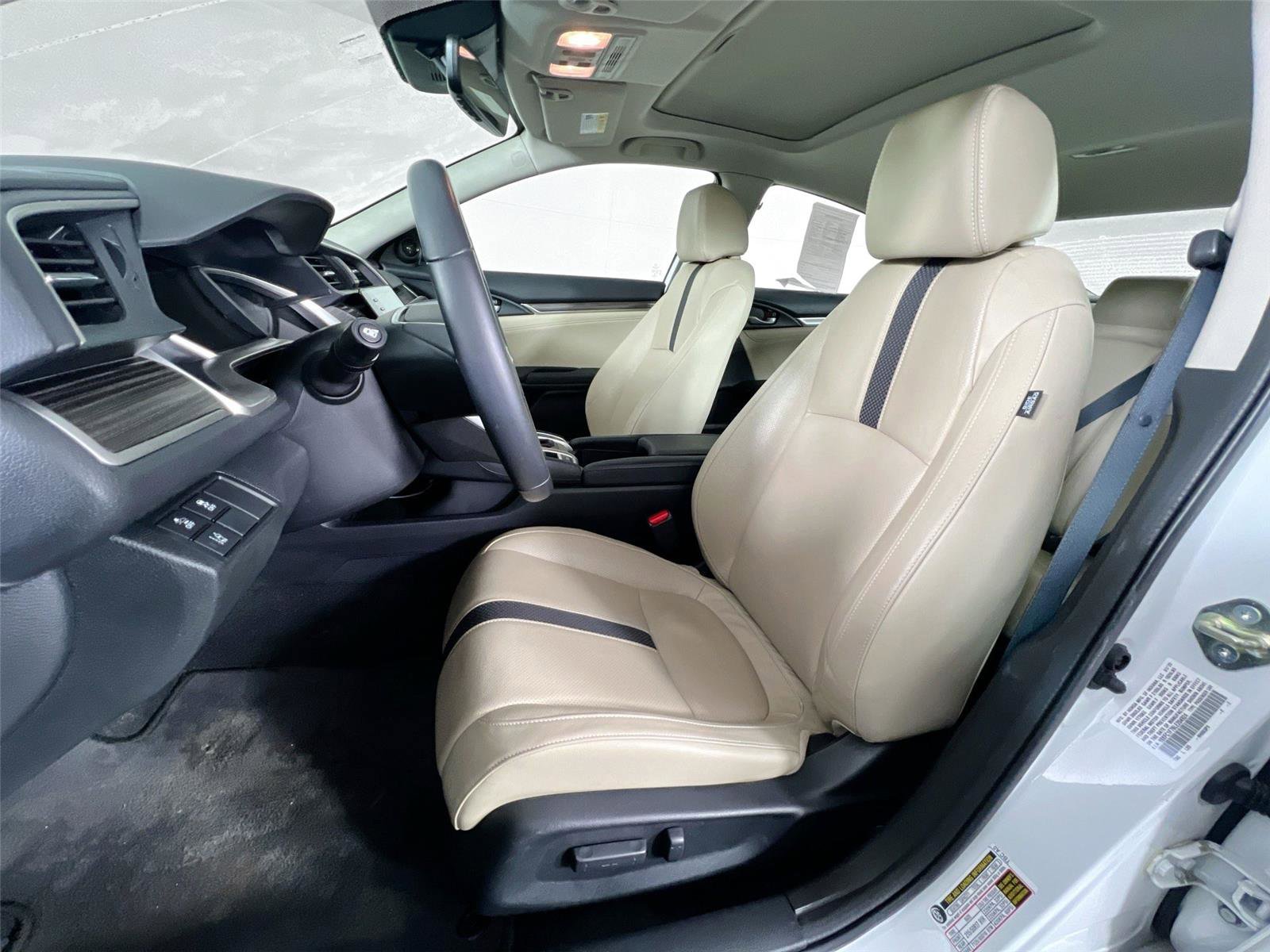 Used 2020 Honda Civic EX-L image 19