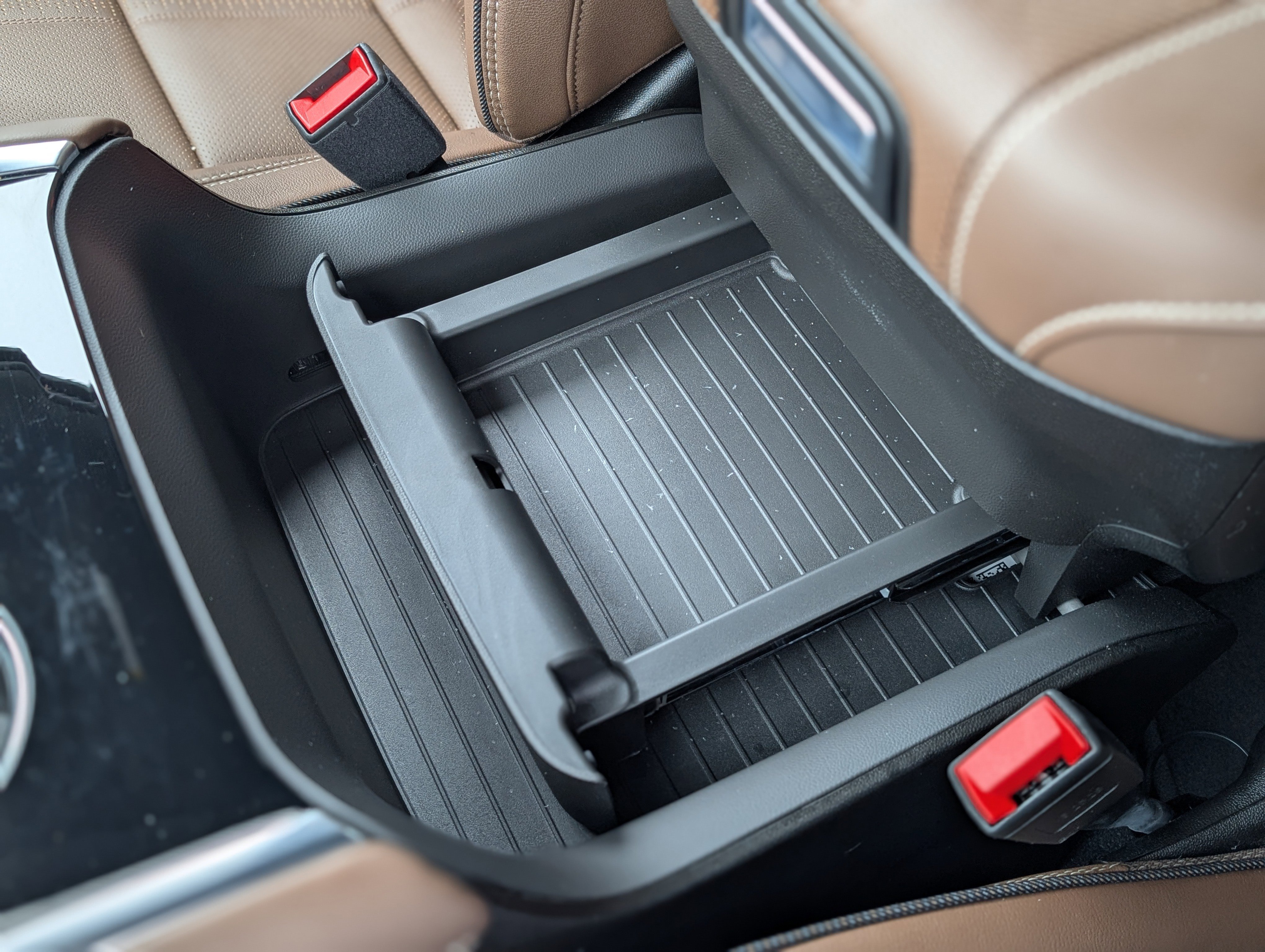 Used 2025 Chevrolet Tahoe High Country image 25