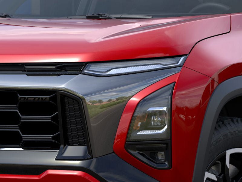 New 2025 Chevrolet Equinox ACTIV w/ Safety and Technology Package FWD image 10