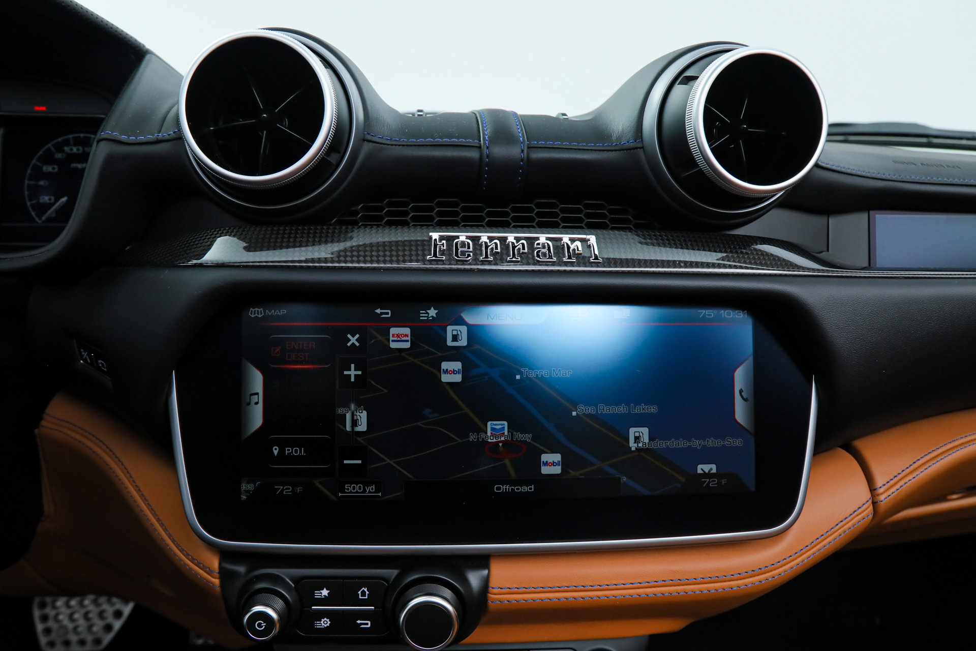 Certified 2023 Ferrari Portofino M image 32