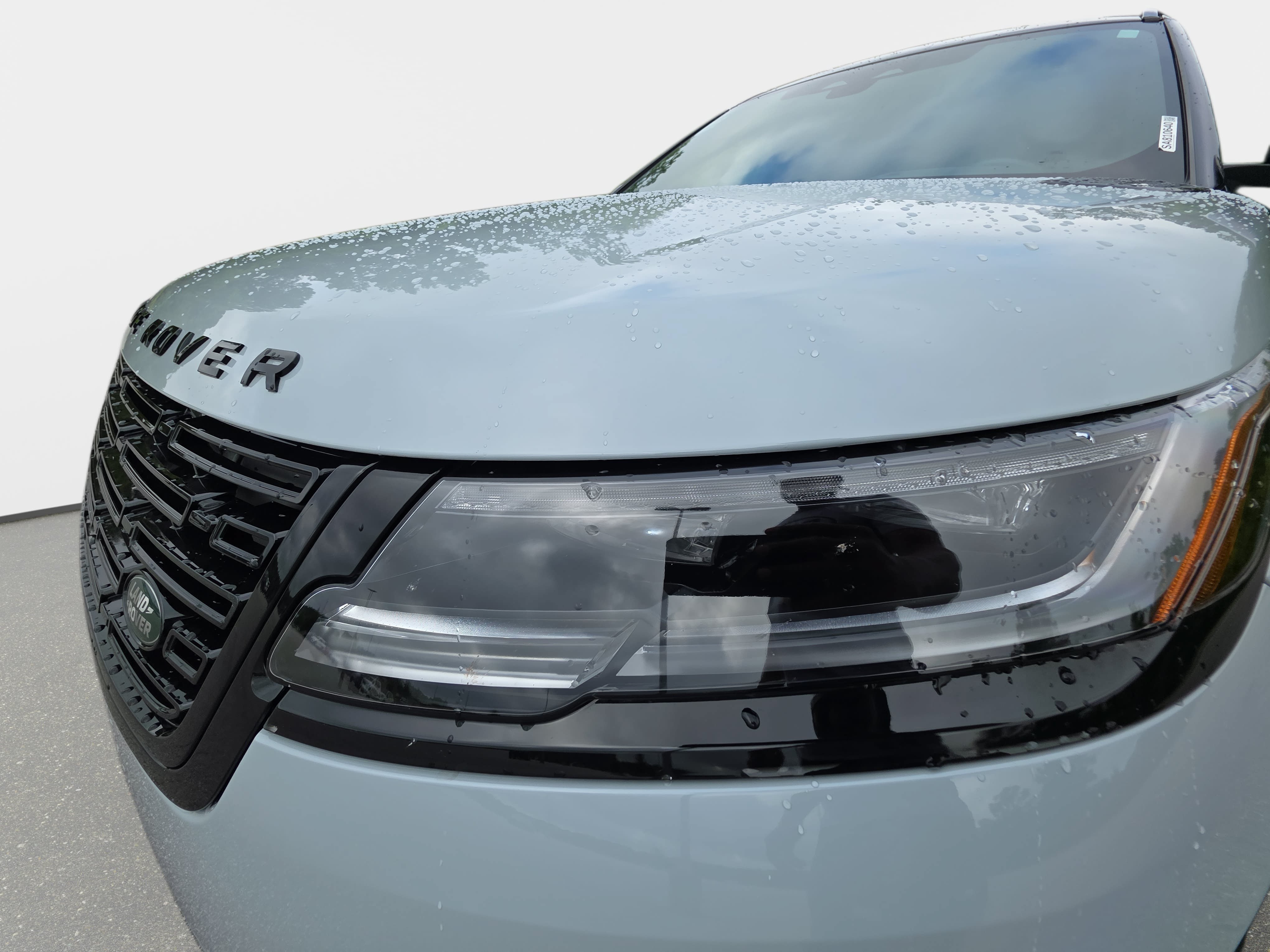 Used 2025 Land Rover Range Rover Velar Dynamic HSE AWD/4WD image 32