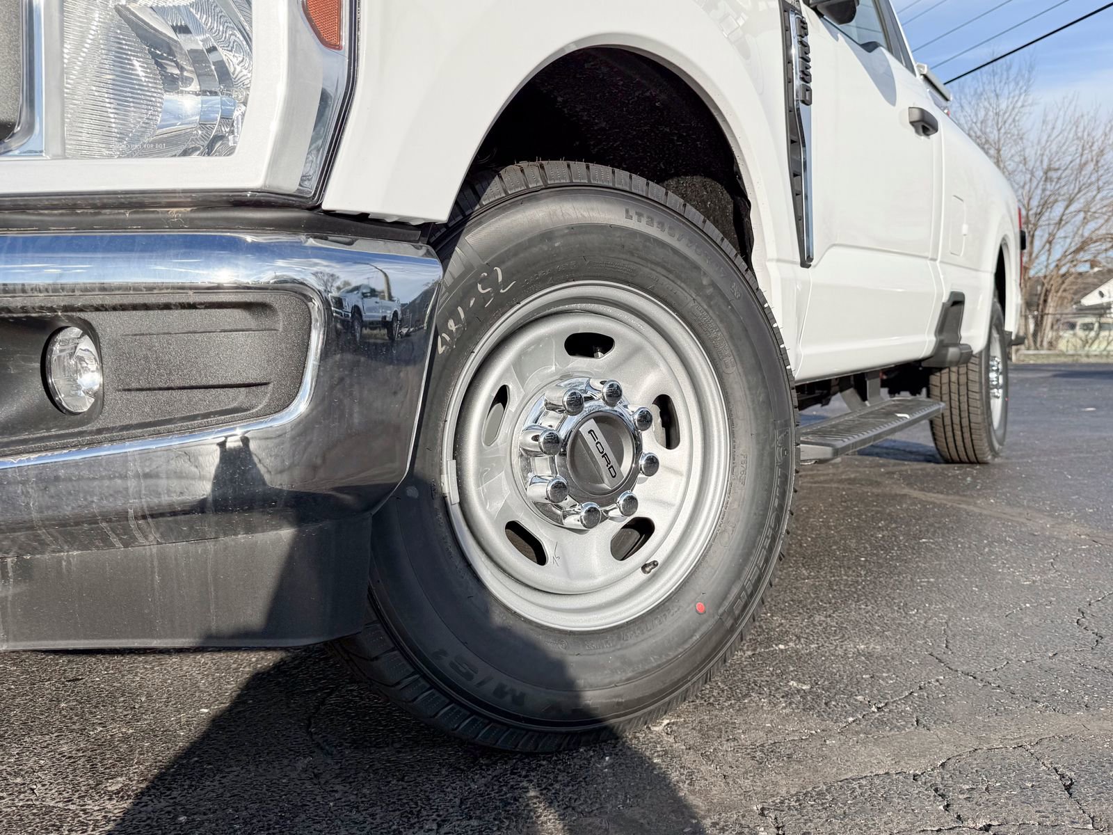 New 2025 Ford F250 XL w/ 360-Degree Camera Package image 9