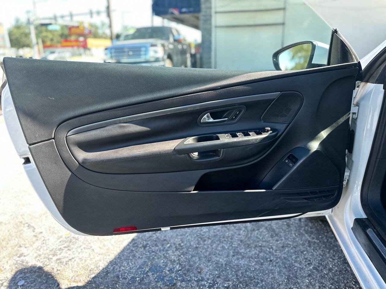 Used 2010 Volkswagen Eos Komfort image 11