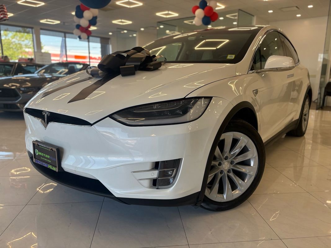 Used 2019 Tesla Model X Long Range AWD/4WD image 1