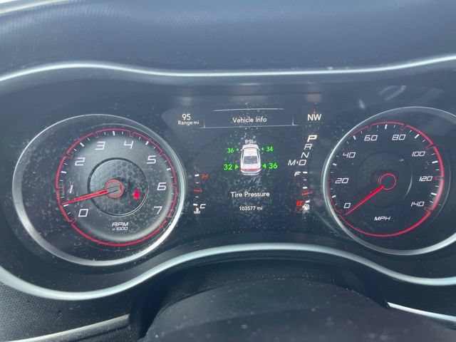Used 2016 Dodge Charger SXT RWD image 10
