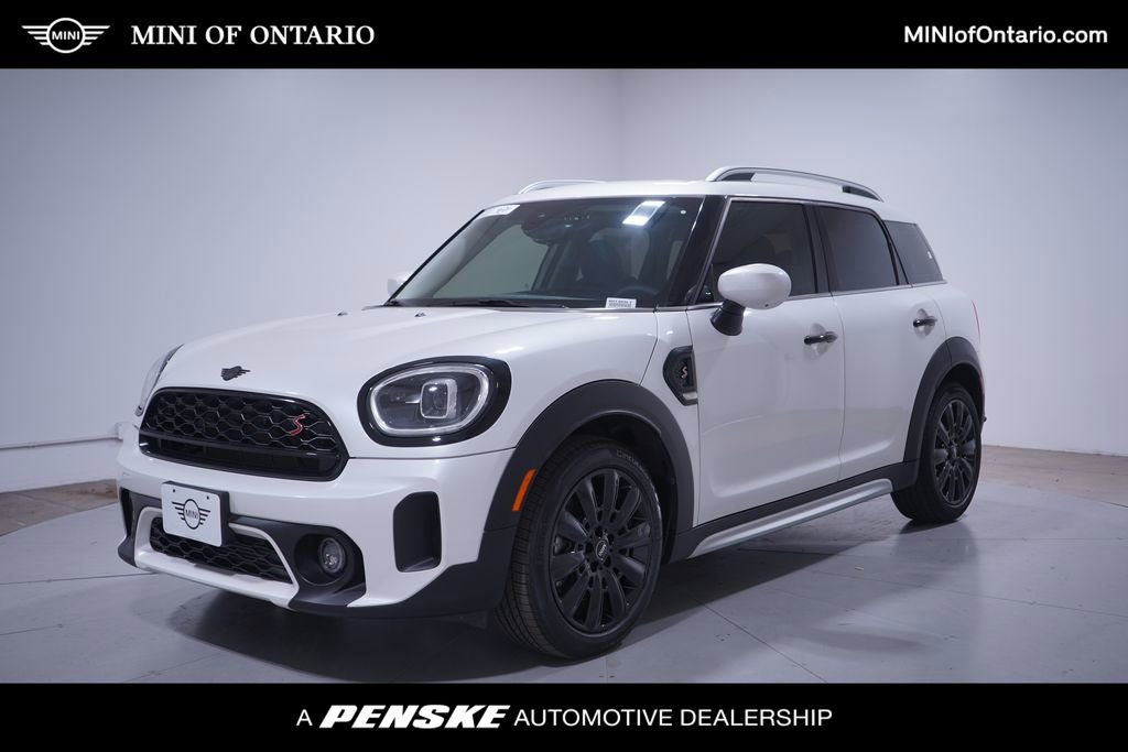 Used 2024 MINI Cooper Countryman S w/ Premium Package image 1