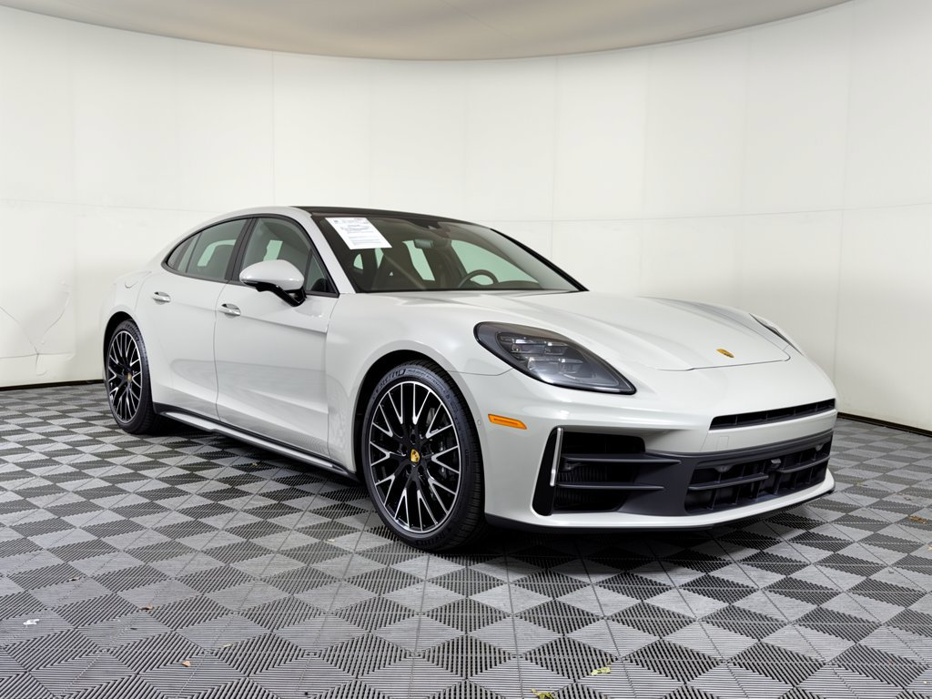 Certified 2025 Porsche Panamera 4 AWD/4WD image 8