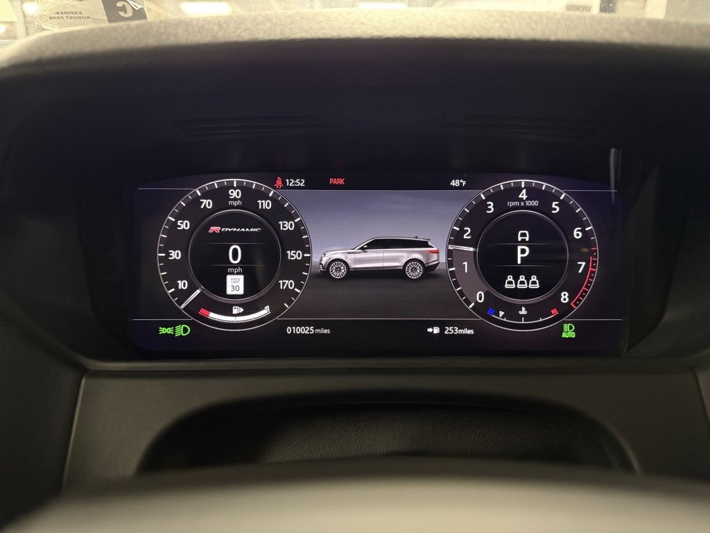 Used 2020 Land Rover Range Rover Velar R-Dynamic HSE image 10