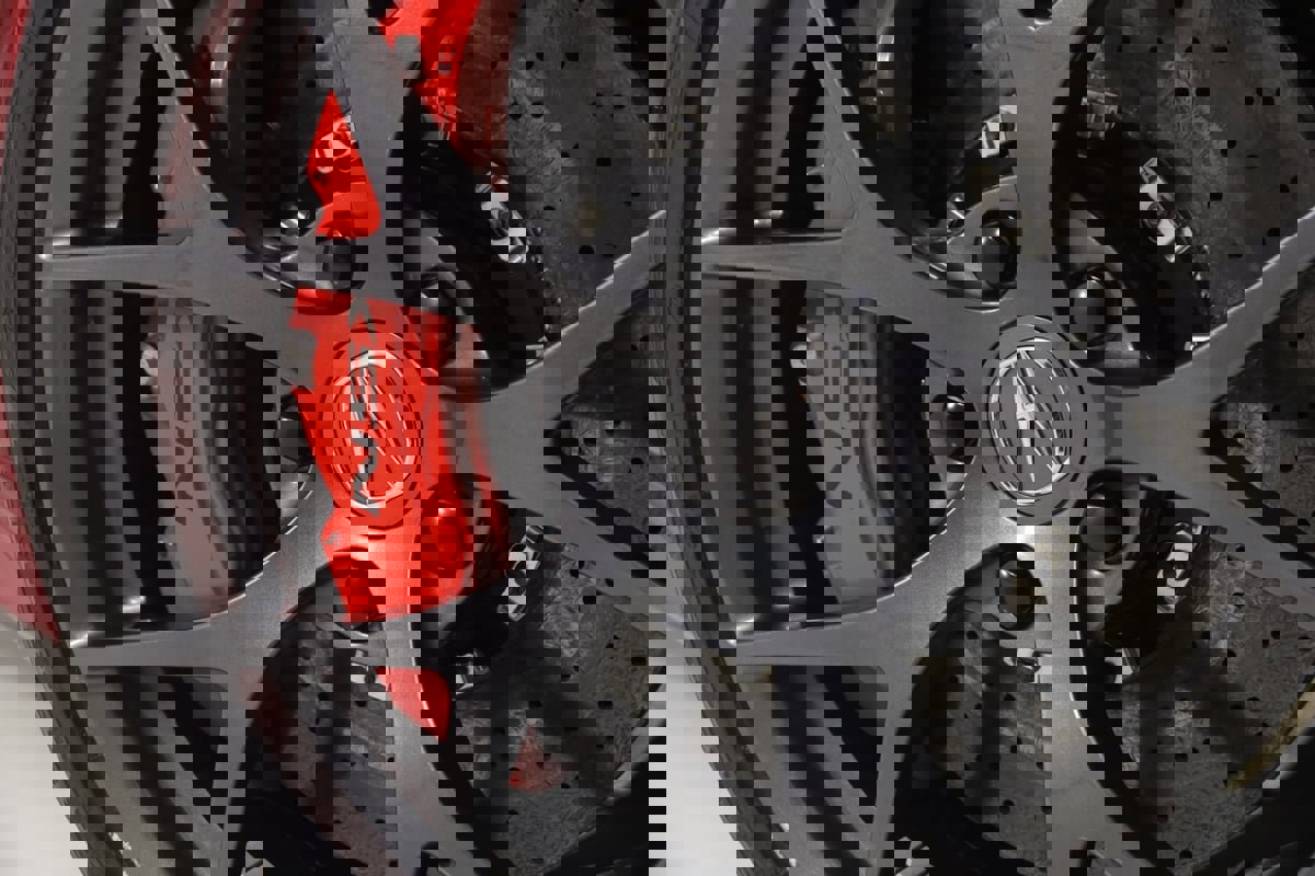 Used 2017 Acura NSX image 16