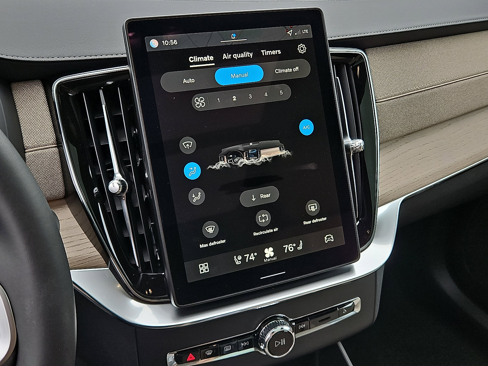New 2026 Volvo XC90 B6 Core w/ Protection Package AWD/4WD image 15