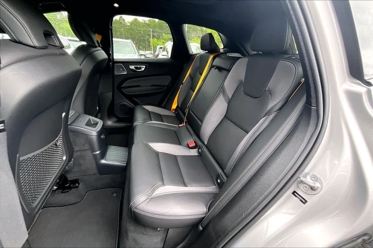 Used 2024 Volvo XC60 T8 Polestar AWD/4WD image 21