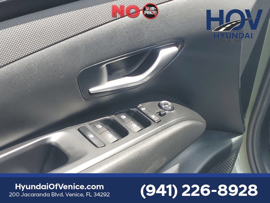 Certified 2023 Hyundai Santa Cruz SE AWD/4WD image 22