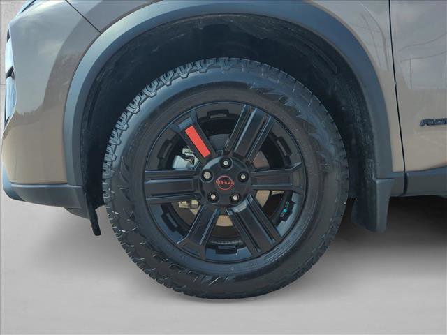 Used 2026 Nissan Rogue SV image 23