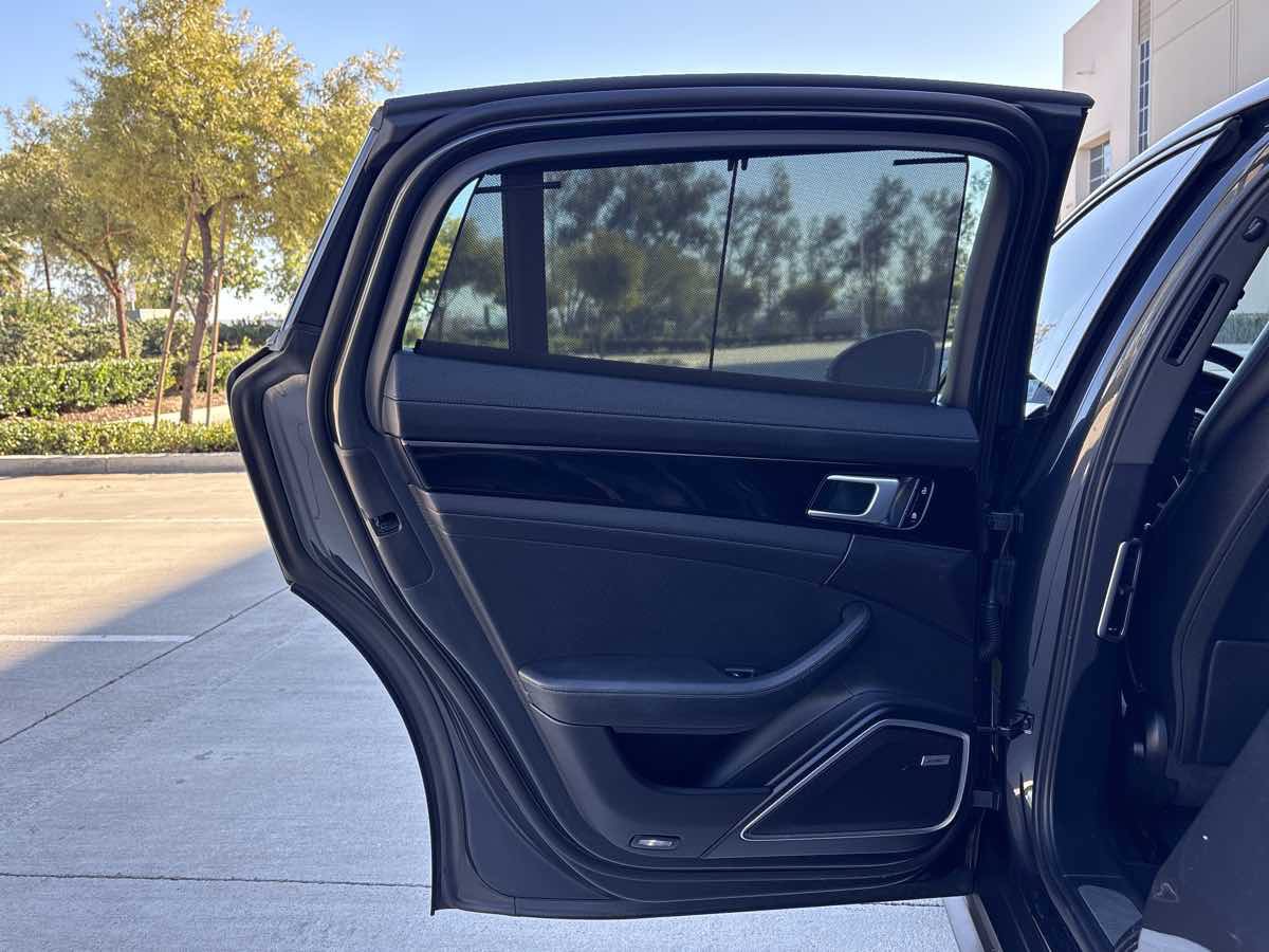 Used 2020 Porsche Panamera 4 w/ Premium Package Plus image 11