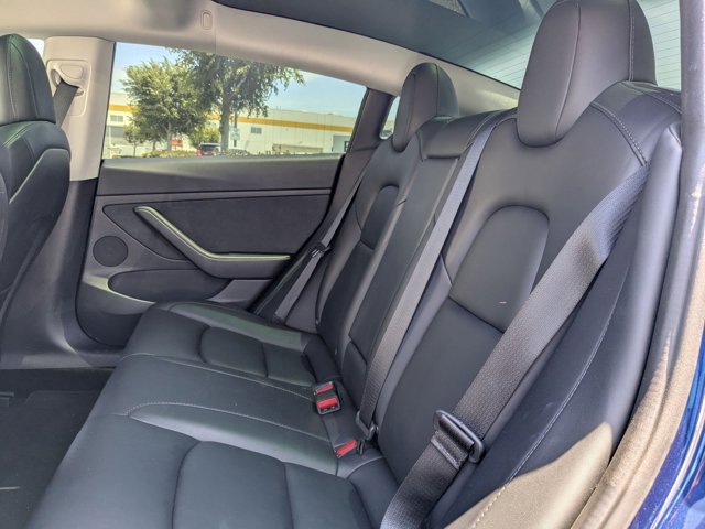 Used 2022 Tesla Model 3 Long Range AWD/4WD image 15