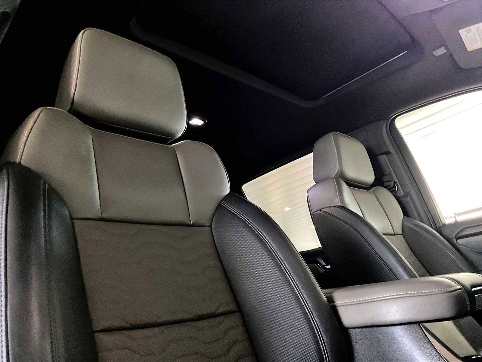 Used 2022 Chevrolet Silverado 1500 ZR2 w/ Technology Package image 25