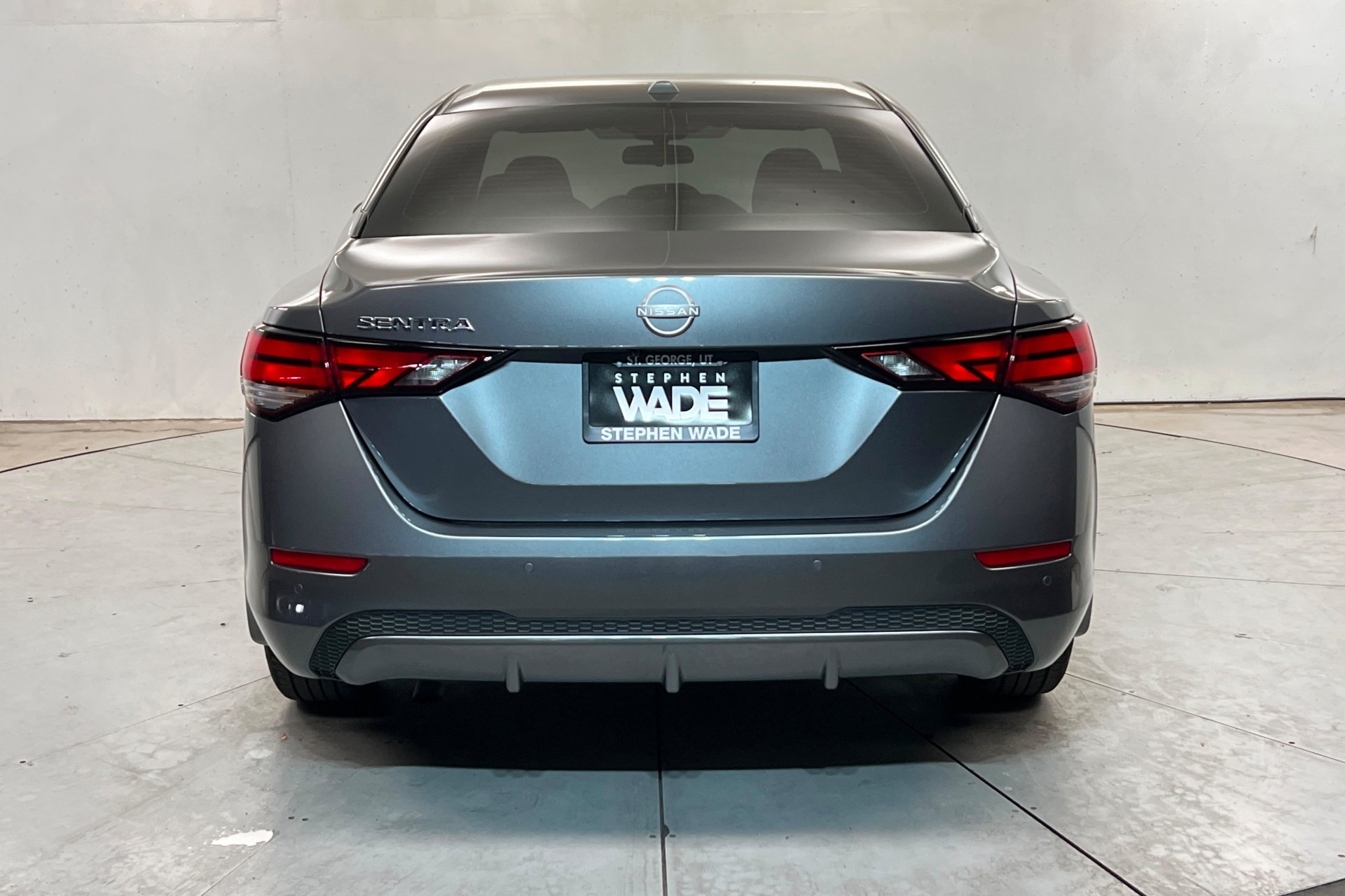 Used 2025 Nissan Sentra SV FWD image 5