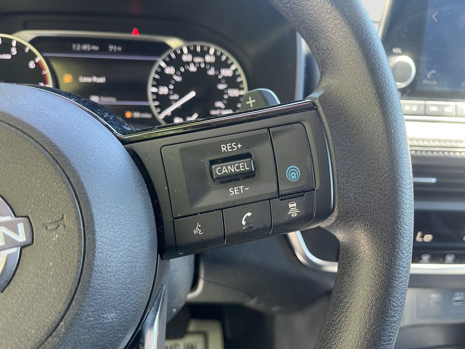 Certified 2023 Nissan Rogue SV AWD/4WD image 27