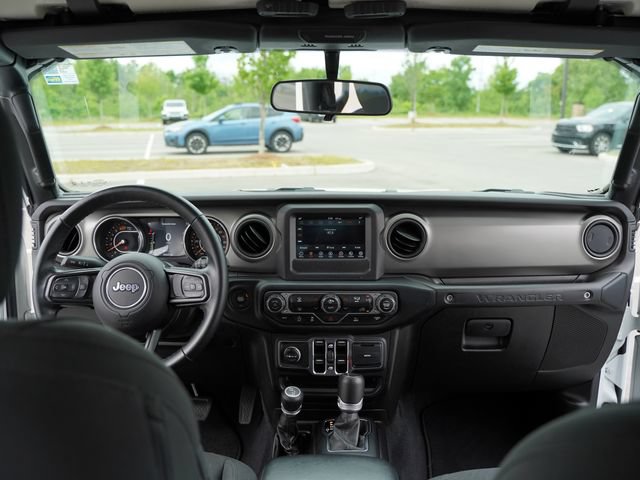 Used 2021 Jeep Wrangler Unlimited Sport AWD/4WD image 26