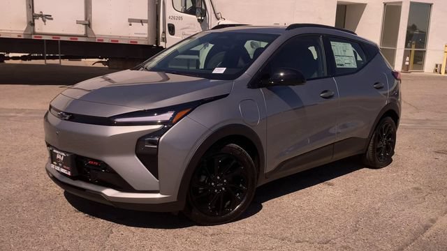 New 2027 Chevrolet Bolt RS w/ Technology Package FWD image 4